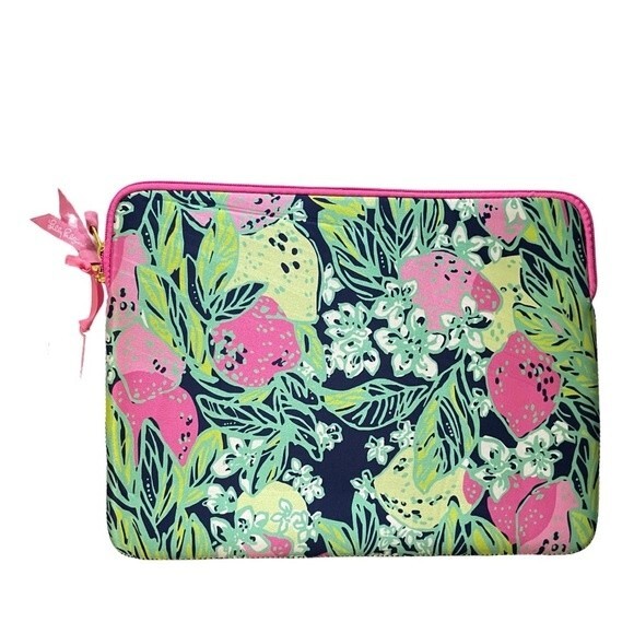 Lilly Pulitzer Laptop Ipad Sleeve Case in Spill The Juice Original Signature - Picture 2 of 12